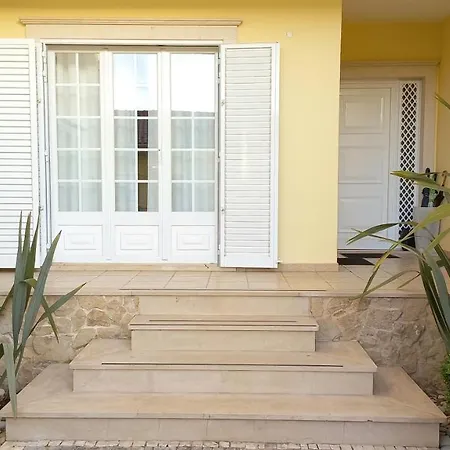 Holidays Studio Apartamento Nazaré
