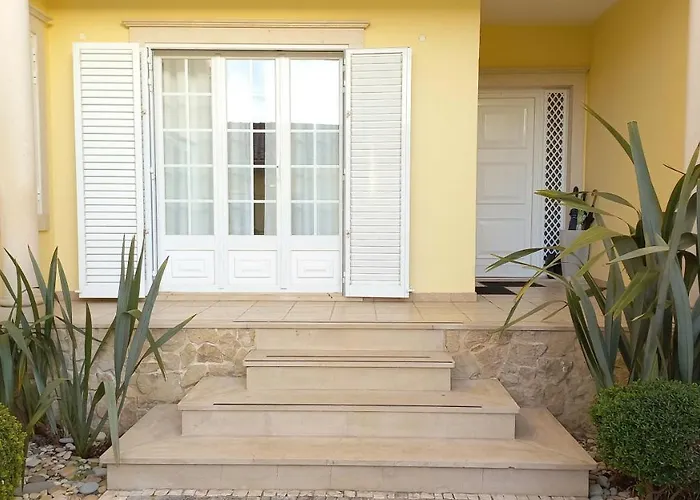 Comfortable And Quiet Apartament Nazaré